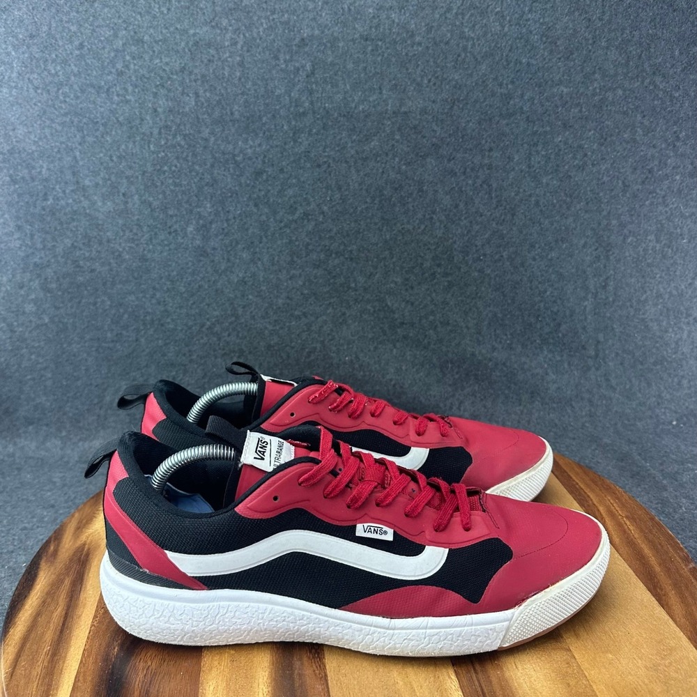 Vans UltraRange EXO Red Black White Low Top Sneakers Mens 12 500264